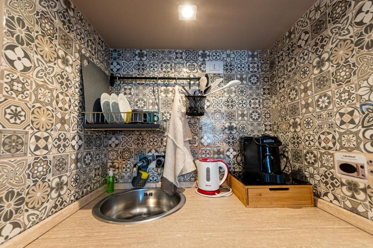 Astare -Short Lets In Bari Carrassi- Apartamento Exterior foto